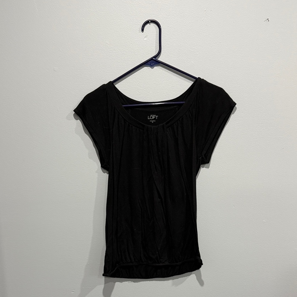 LOFT Women's Classic Black Short Sleeve Top